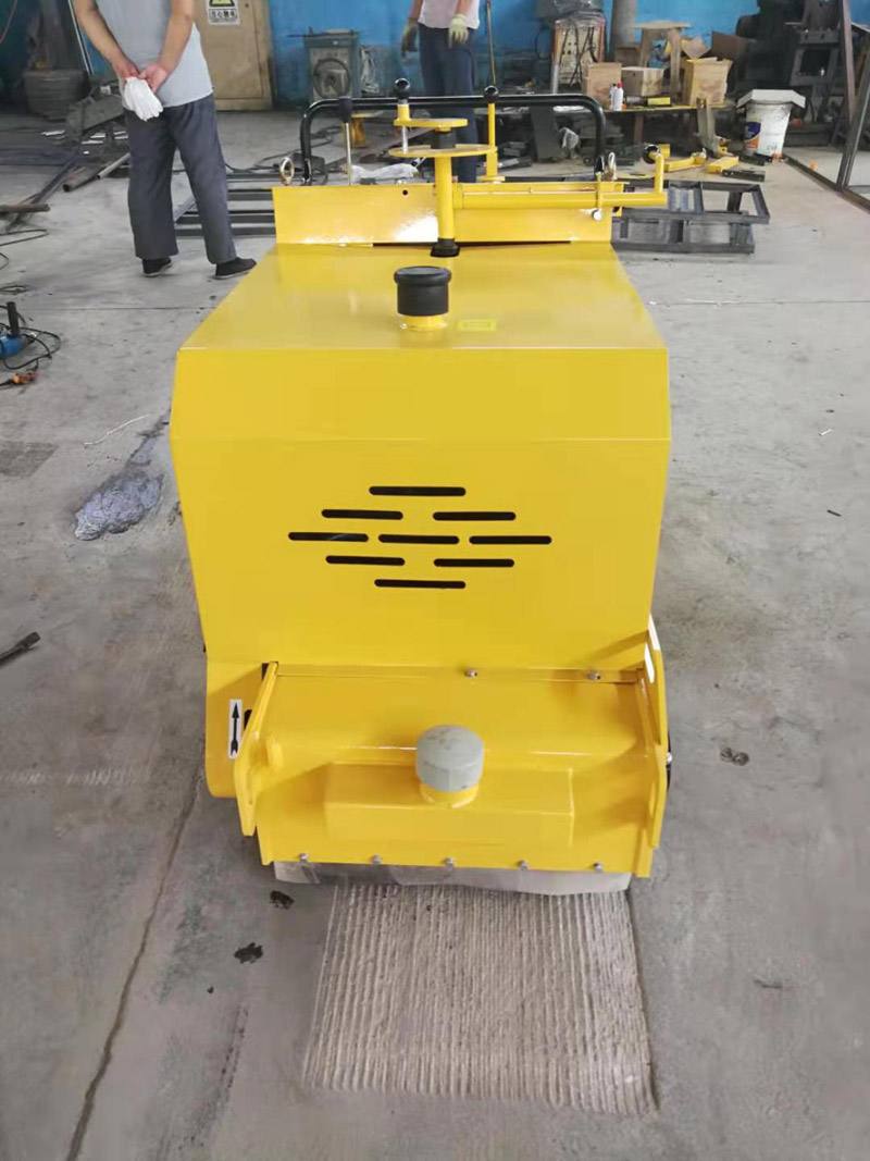 35-50型全液壓銑刨機瀝青